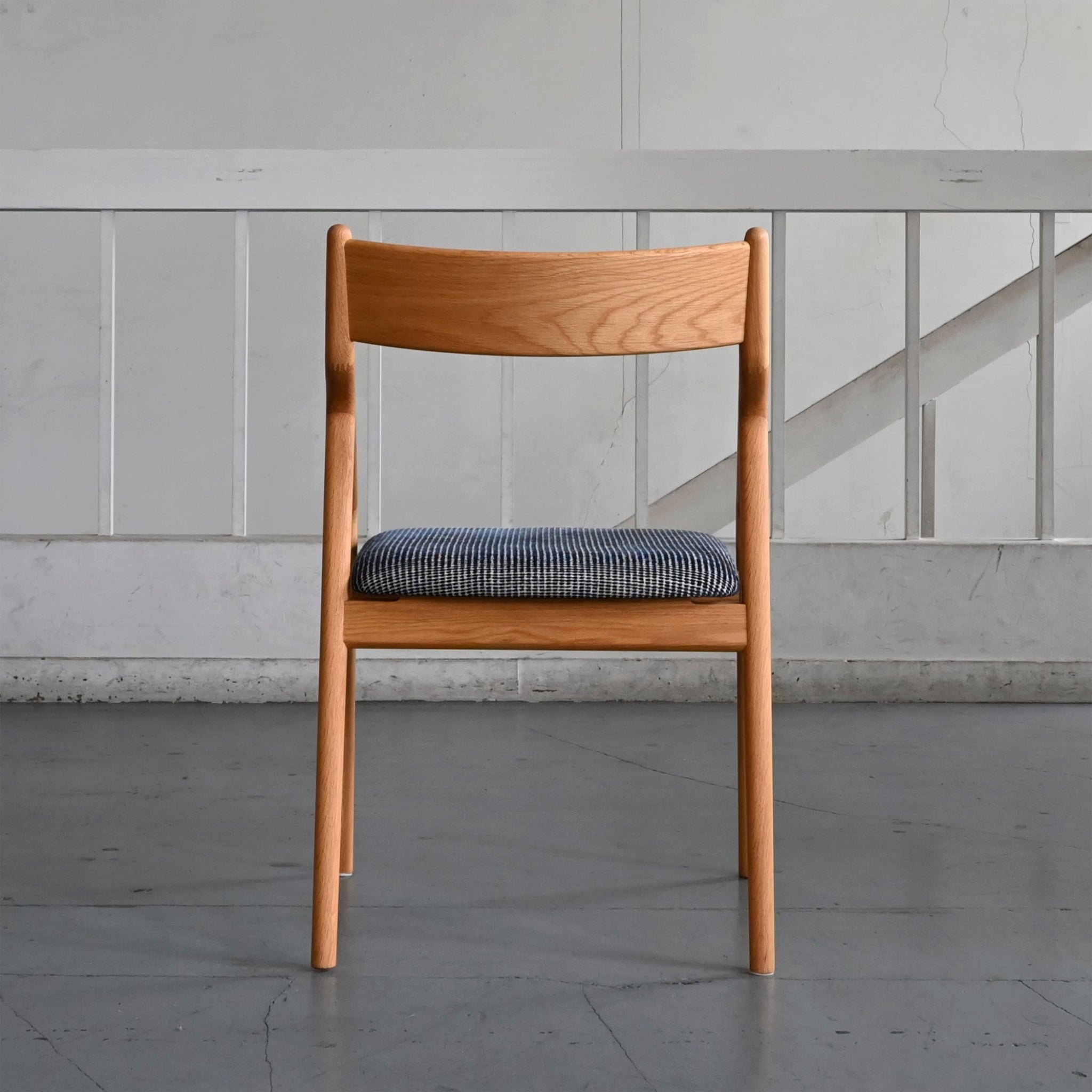 pepe side | 宮崎椅子製作所 | MIX life-style（ミックスライフスタイル）