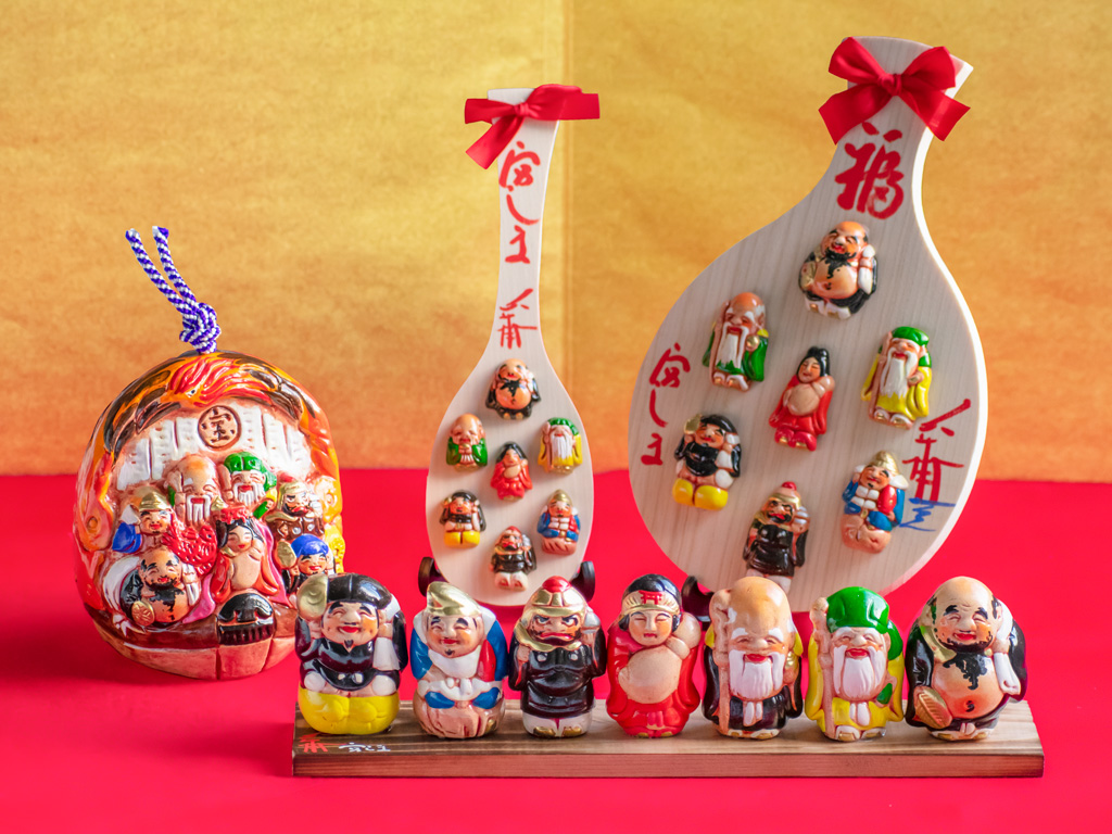 広島みやげ｜新年を祝う縁起物 干支の土鈴と七福神 | 瀬戸内・広島