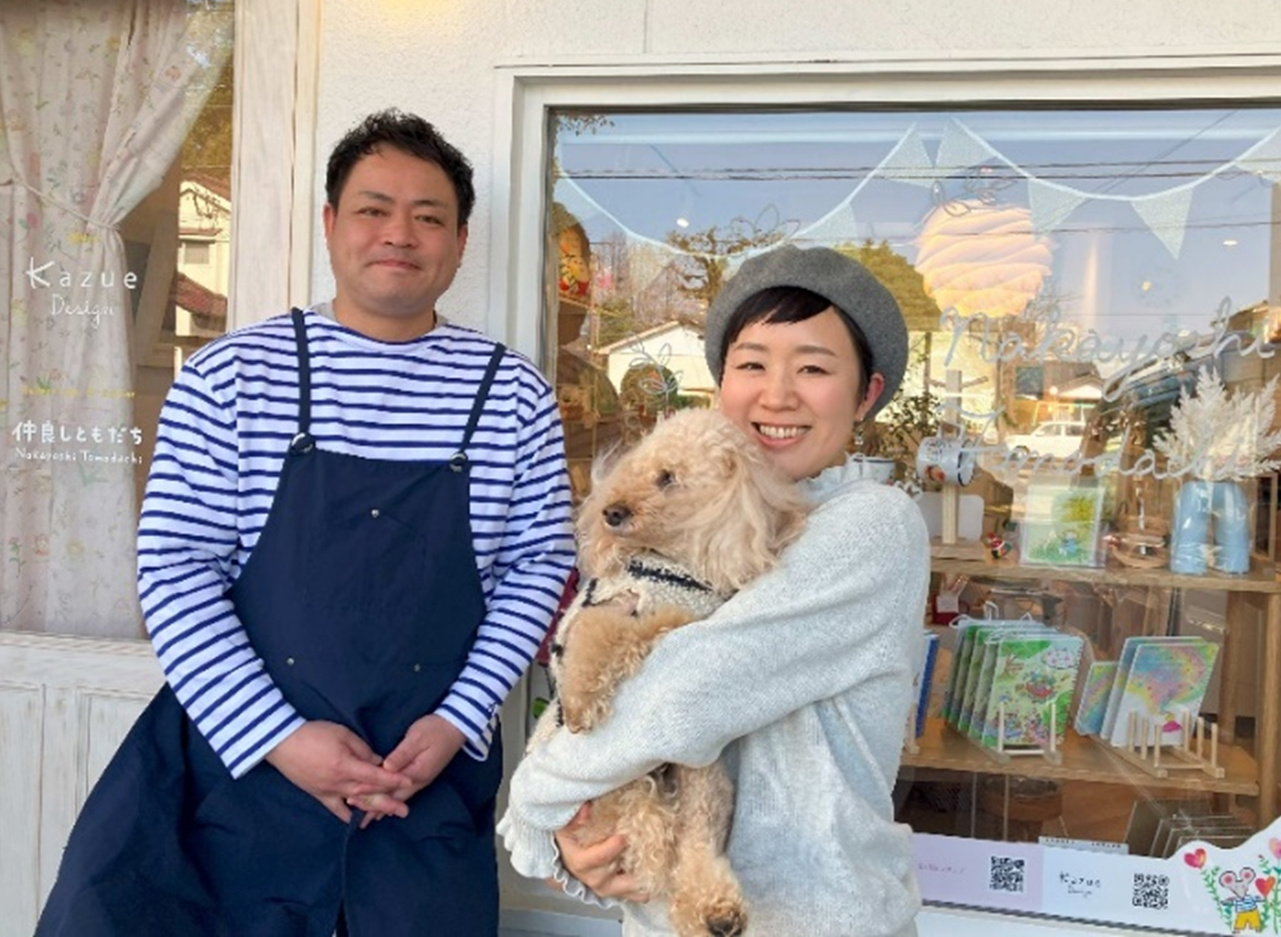 人気LINEスタンプ作者が営む完全予約制ギャラリーカフェ ― Gallery