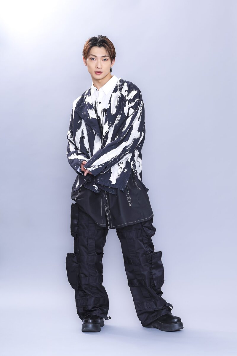 仮面ライダーガヴに出演中」ニエルブ・ストマック役の滝澤 諒が語る