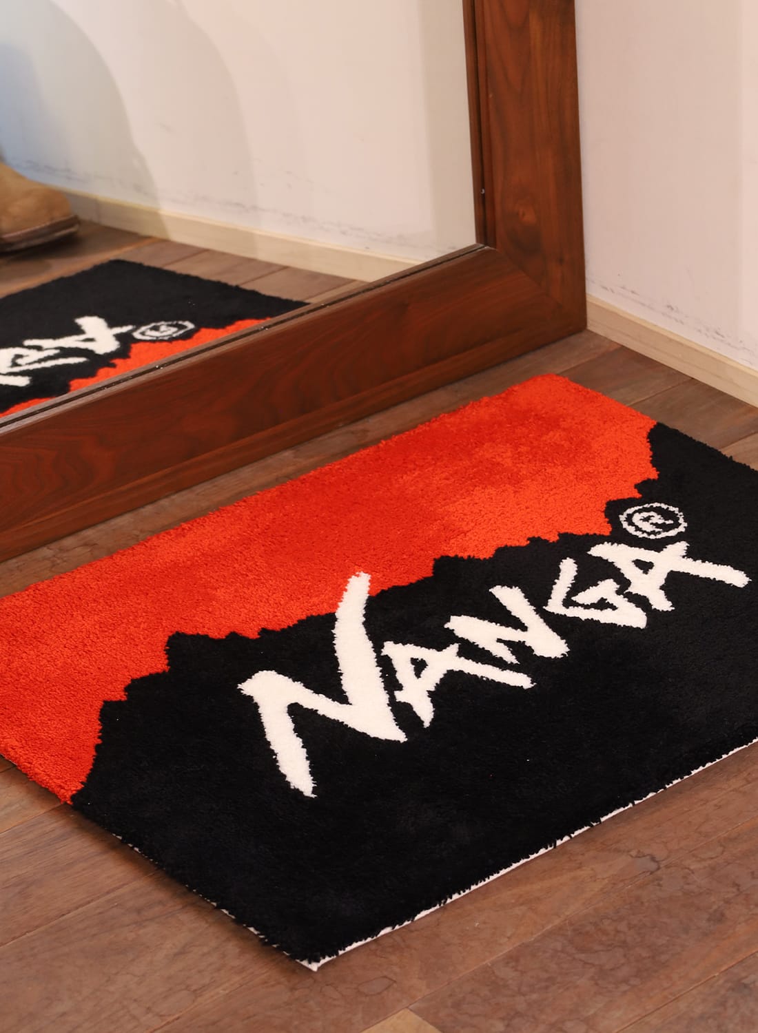 NANGA LOGO RUG|ナンガ ロゴ ラグナンガ ロゴ ラグ| MOONLOID