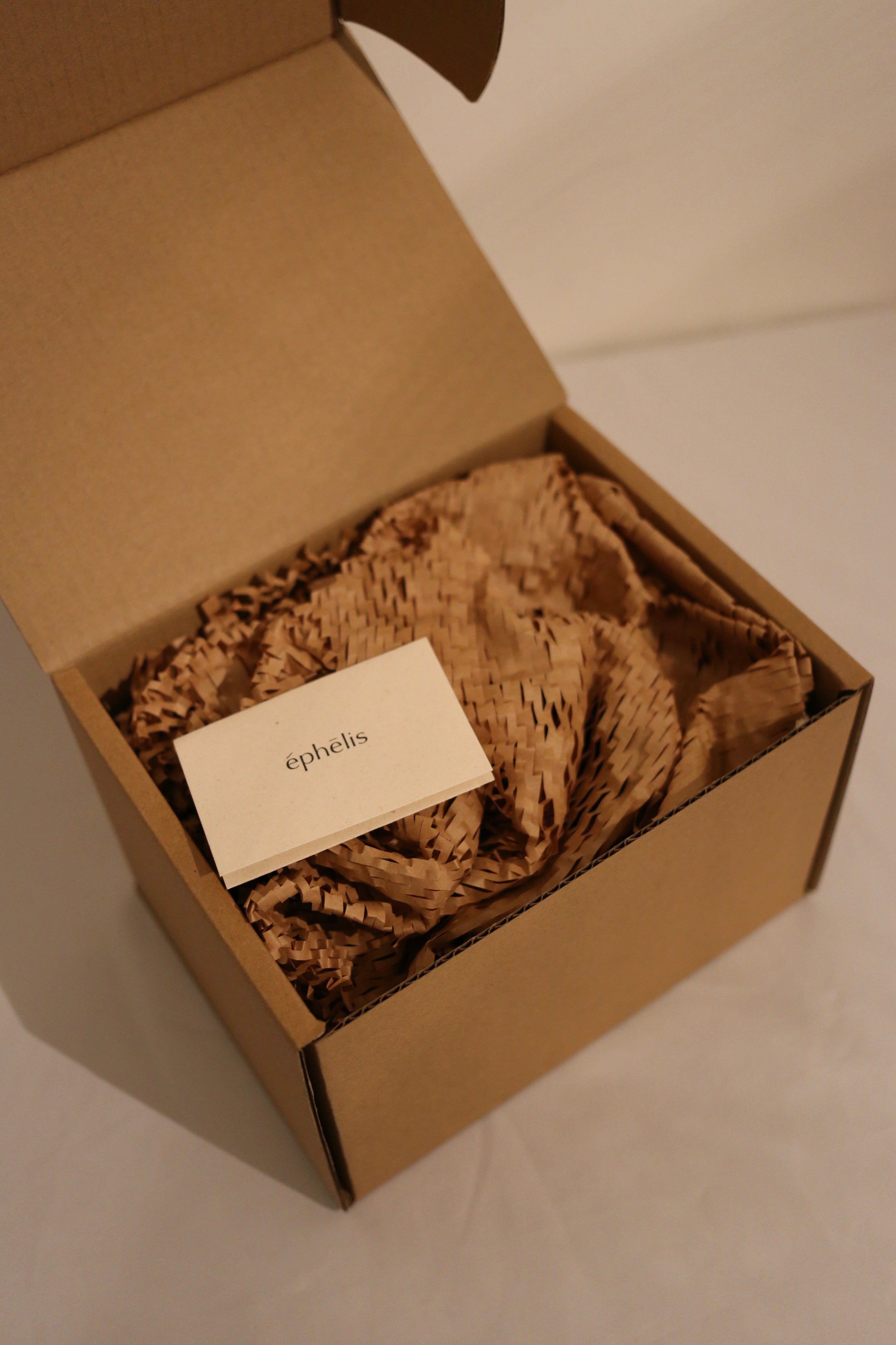 éphēlis】Oyster – moor gallery