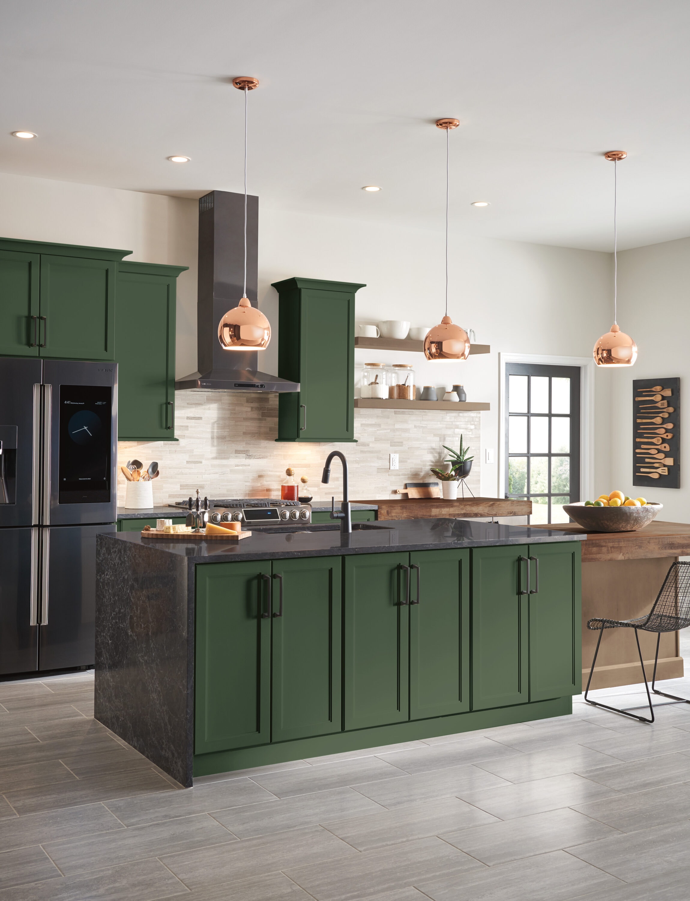 Diamond Jamestown 14.5-in W x 14.5-in H Foxhall Green Painted