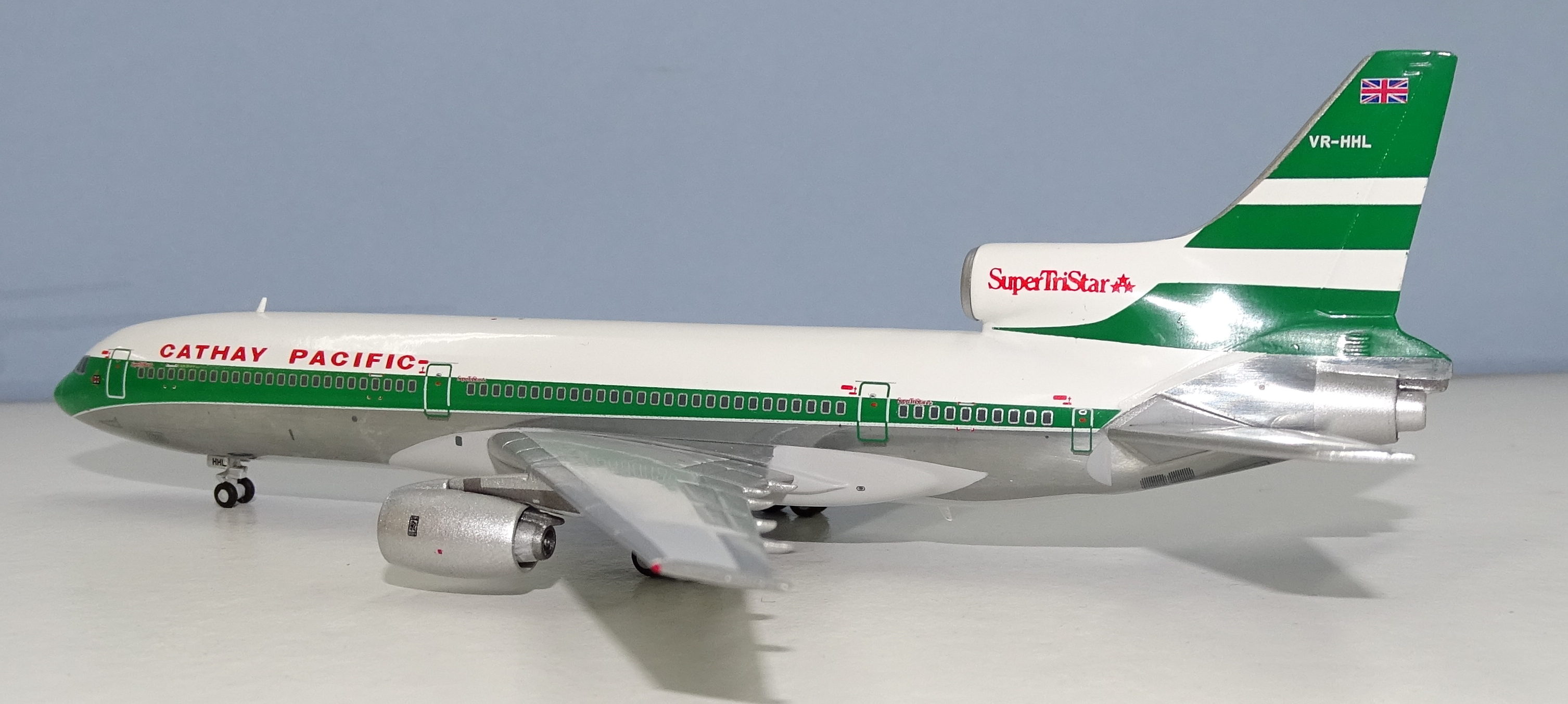 Super Lettuce: Cathay Pacific Lockheed L-1011 Tristar 1 VR-HHL by