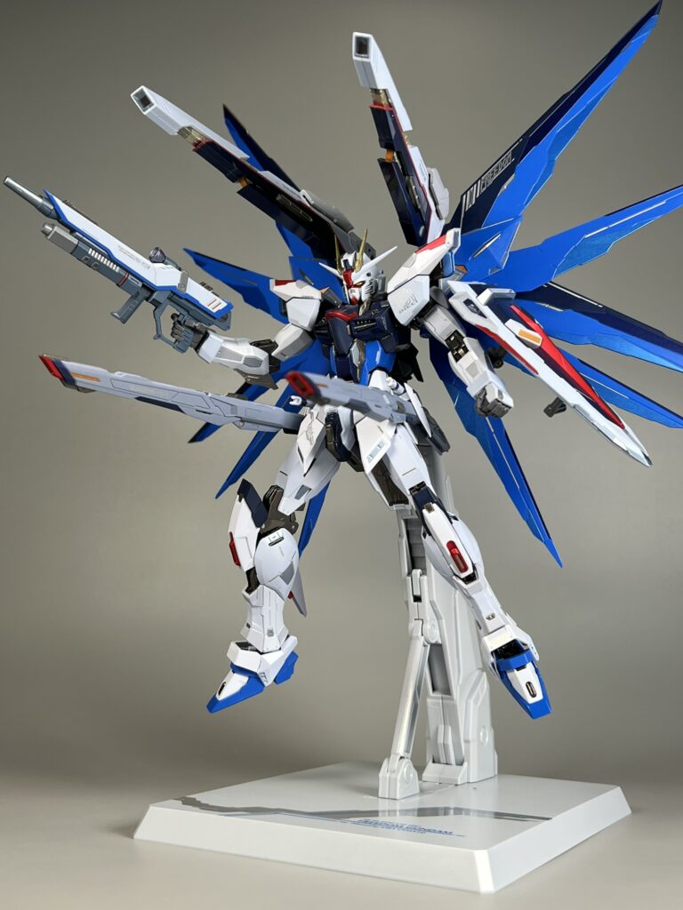 METAL BUILD フリーダムガンダム CONCEPT2 SNOW SPARKLE Ver. レビュー