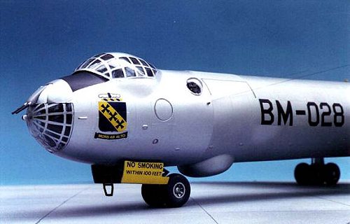 Monogram 1/72 B-36 Peacemaker