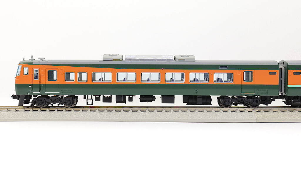 天賞堂 [55053] 185系200番代『80系リバイバル』湘南色タイプ 7両