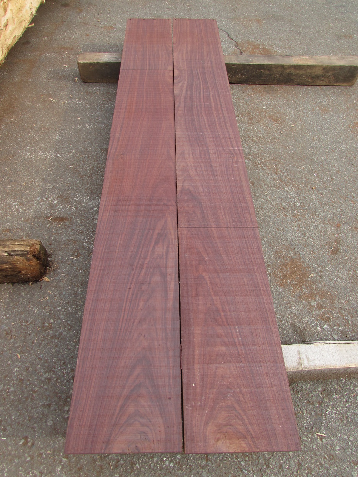 ローズウッド（インドローズ） ギター用 | 納入実績紹介 | 無垢材