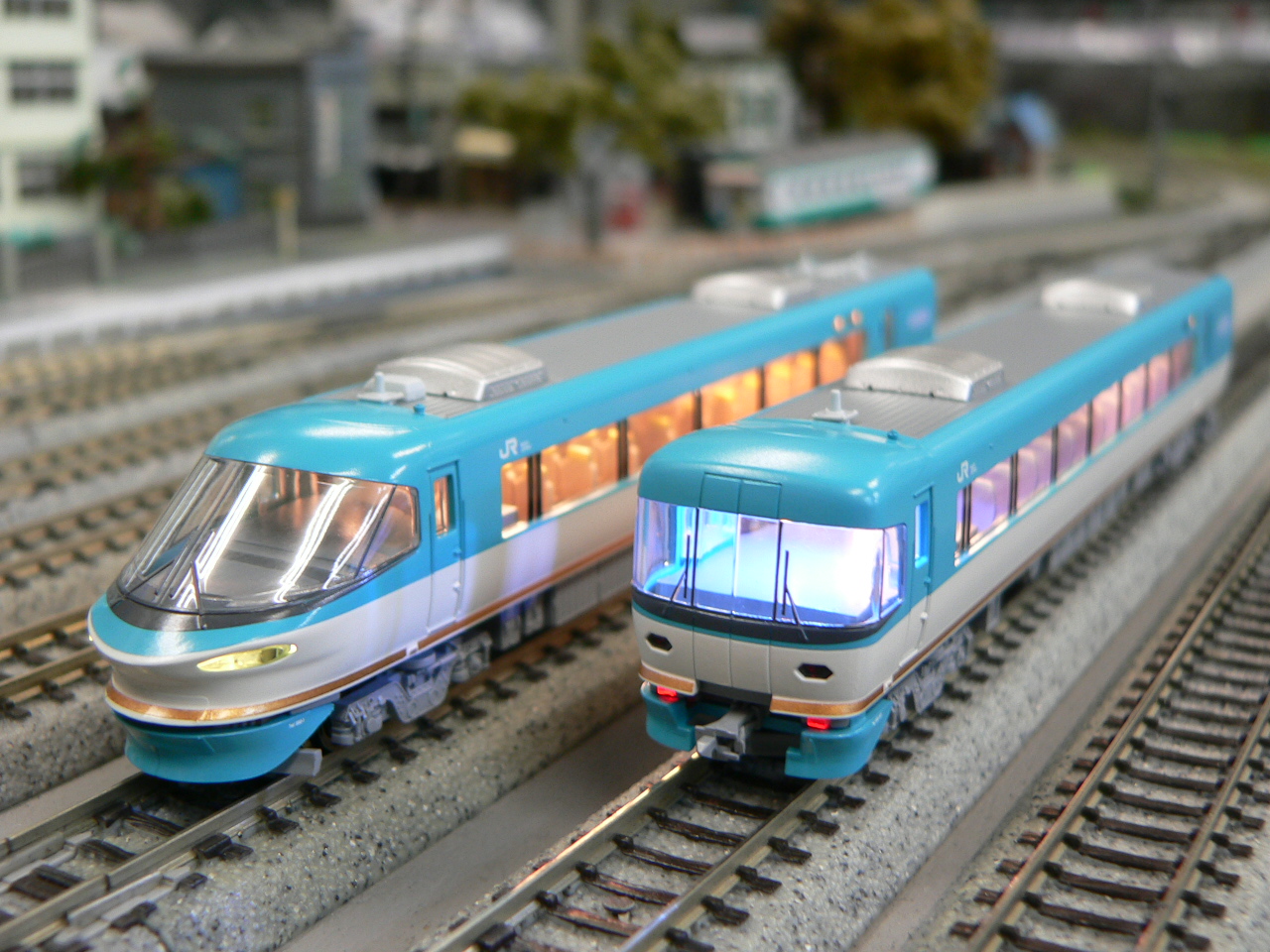 マイクロエースの283系オーシャンアロー基本セットの車掌室灯＆室内