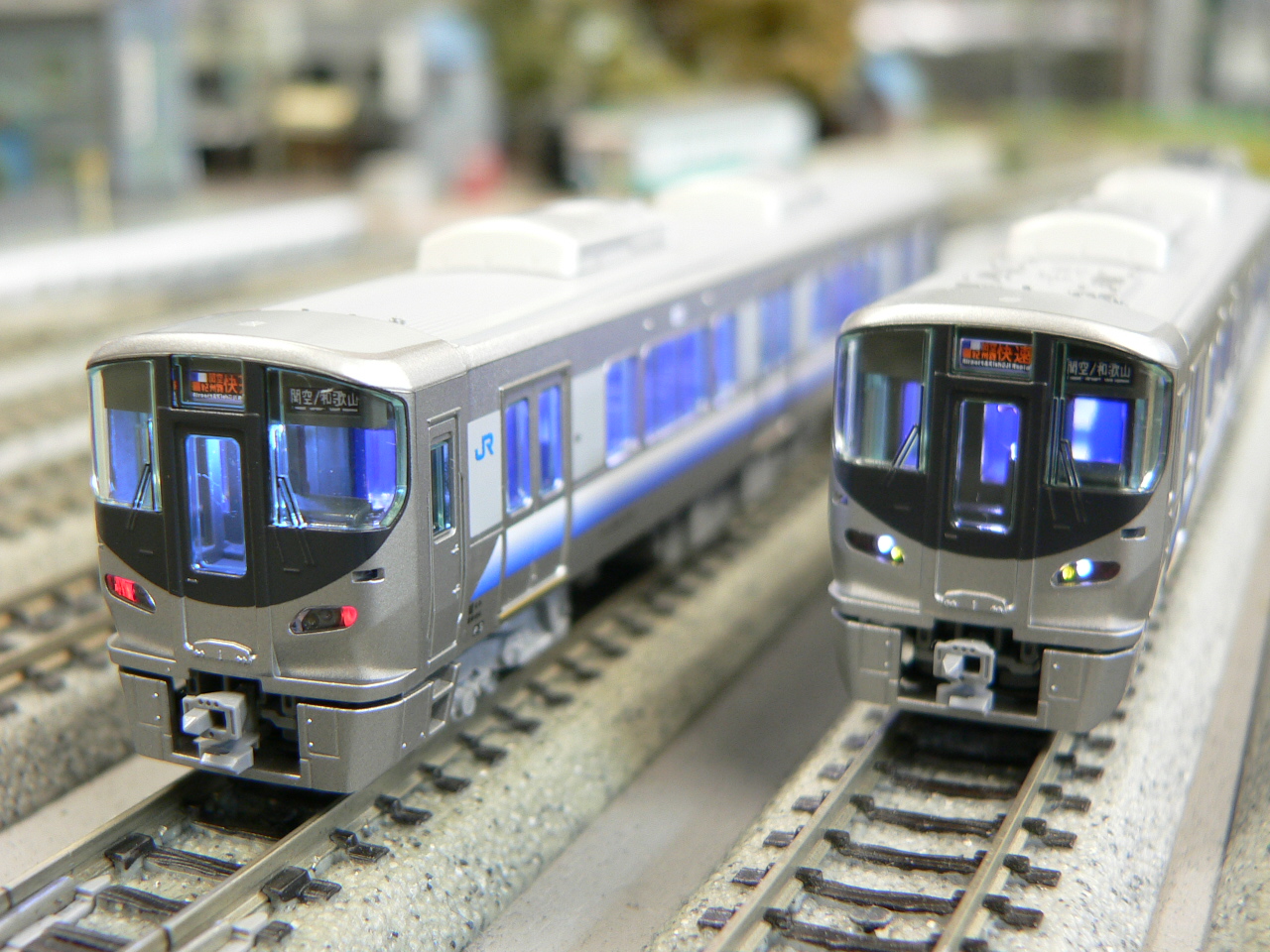 カトーの225系5100番台の関空・紀州路快速4両セットの車掌室灯