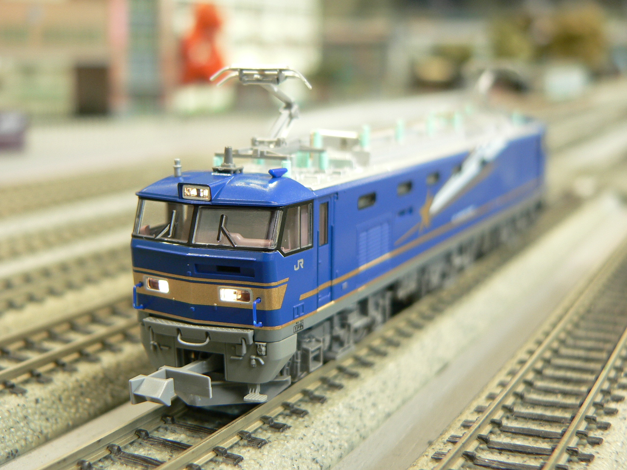 カトーのEF510－500北斗星色のテールライトを点灯化しました