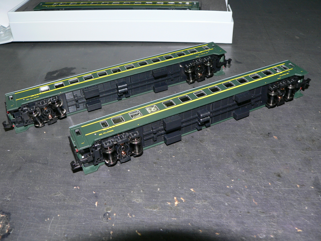 KUNTER製の中国国鉄の25G客車8両セットを買ってしまいしま