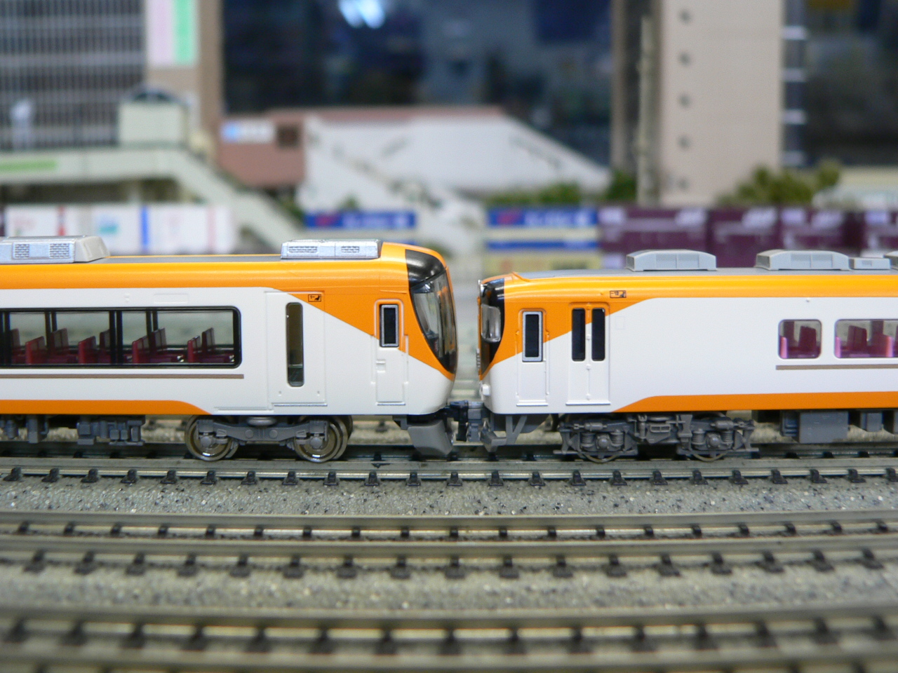 グリーンマックスの近鉄16000系新塗装と16600系Ace新塗装