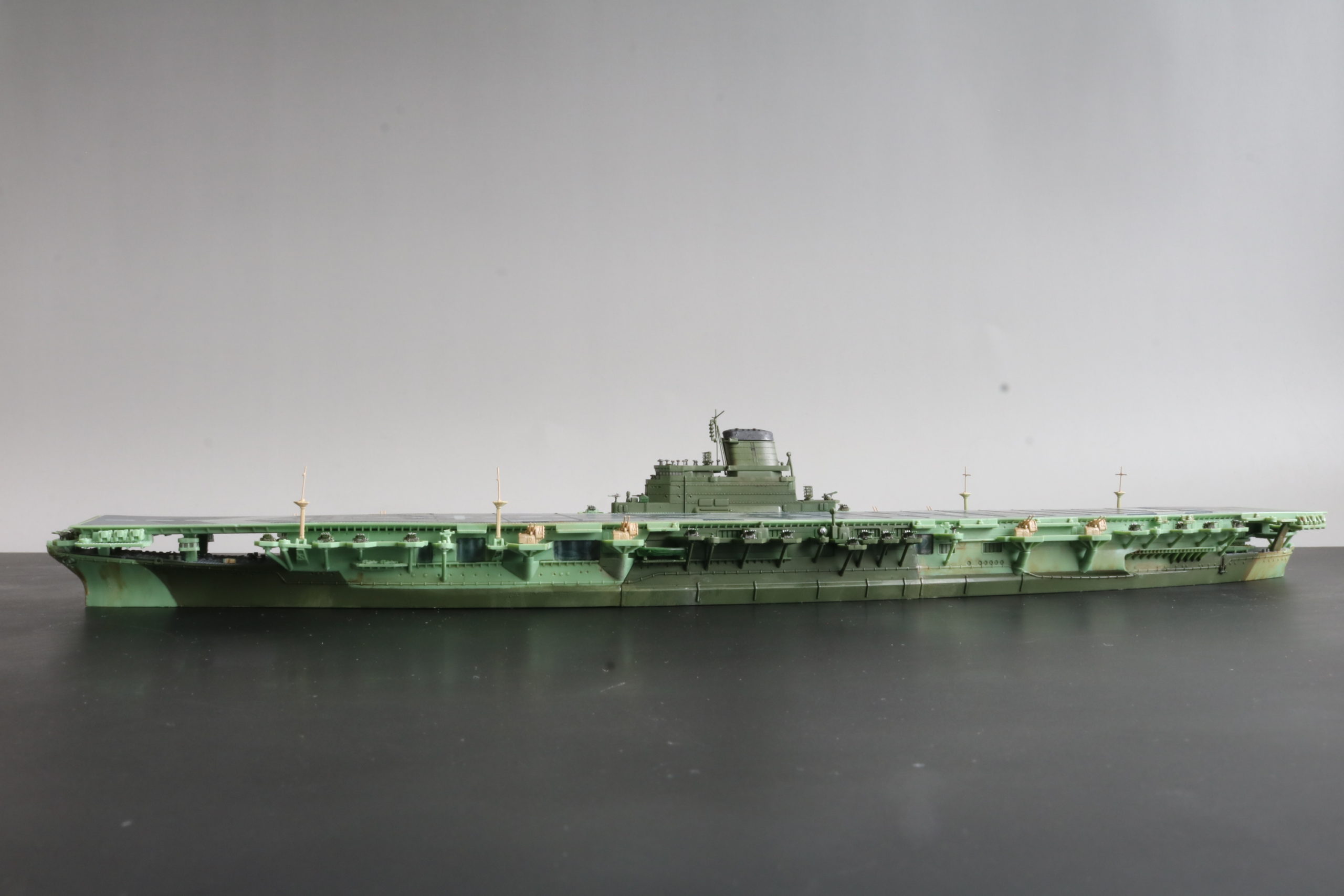 誰でも作れる1/700艦艇模型 航空母艦 信濃 | 誰でも作れる1/700艦艇