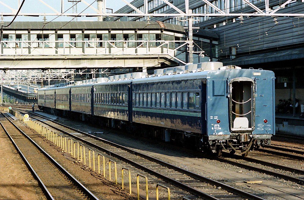 TOMIX】(HO)スロ81系 お座敷客車（緑帯）2022年1月発売 | モケイテツ