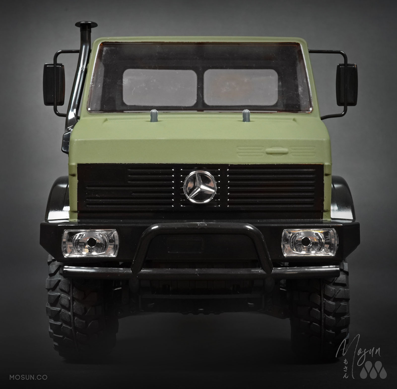 Tamiya Mercedes-Benz Unimog 425 - Mosun