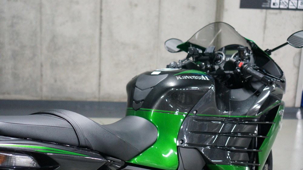 ZX-14R 2018年式 | Moto-Gallery