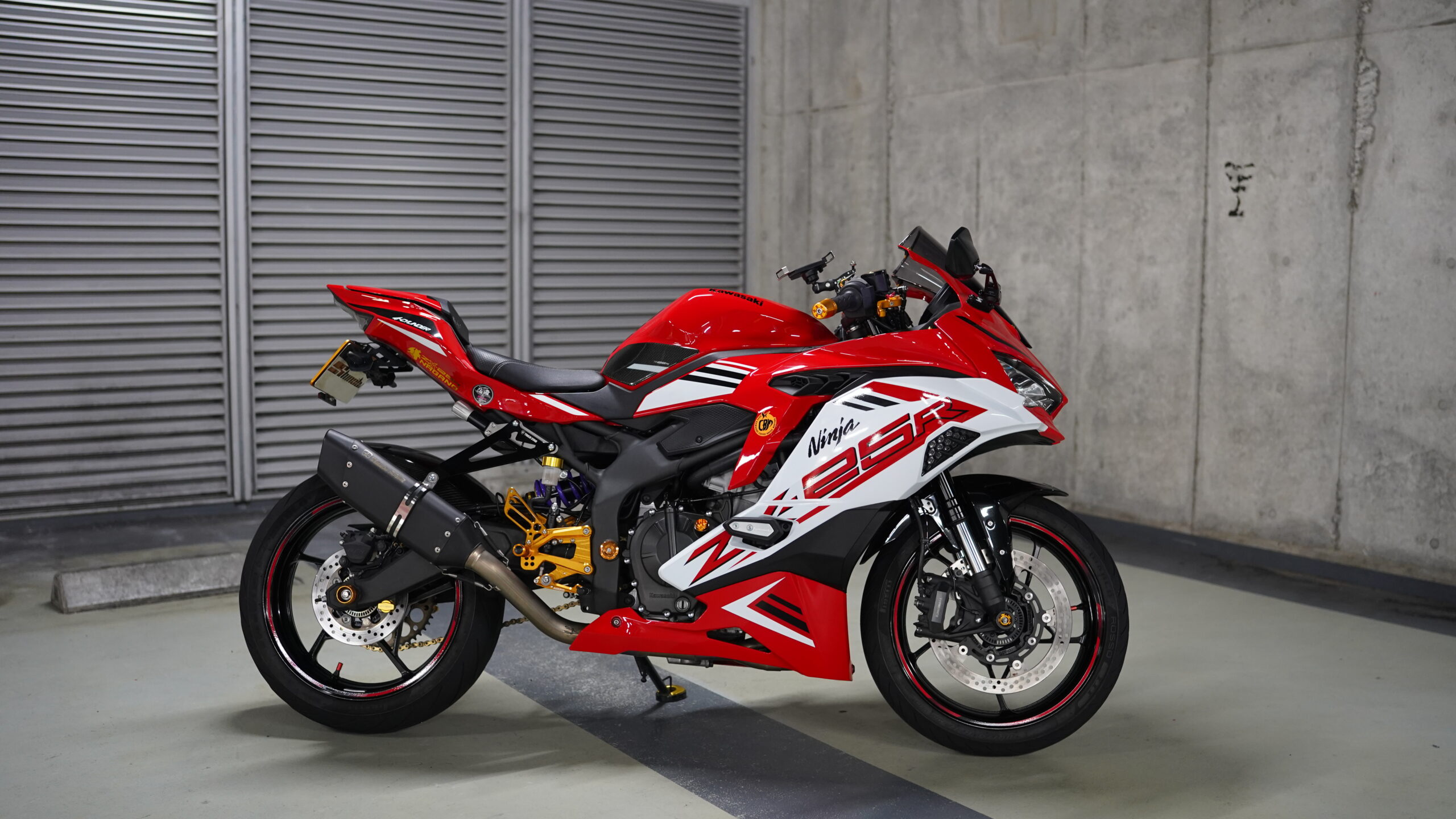 ZX-25R | Moto-Gallery