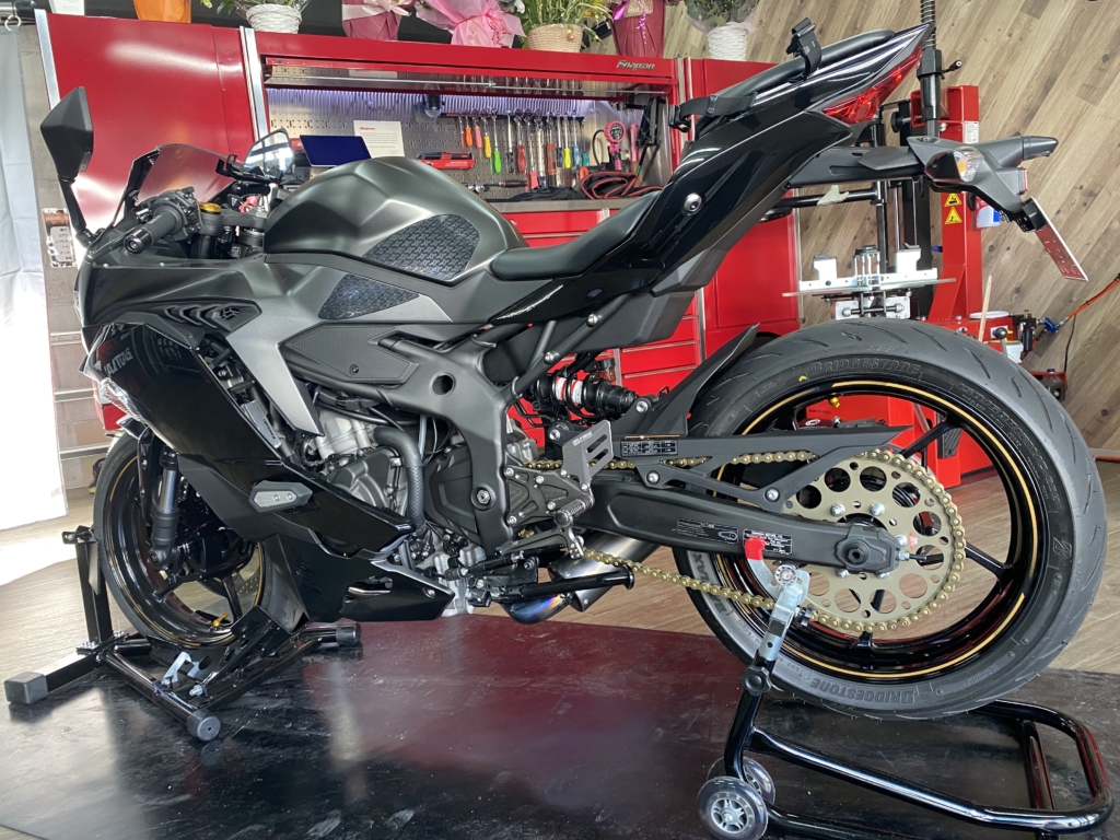 ZX-25R チェーン スプロケットを「ISA」「 RK」にカスタム | MOTO