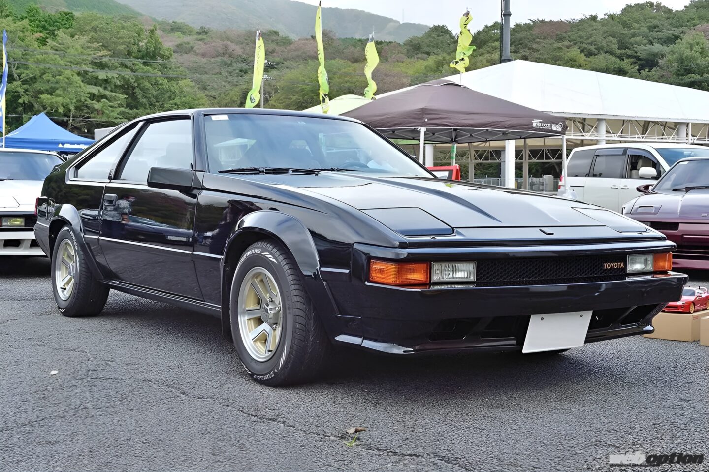 よろしくメカドック世代の夢が結実！」国内・輸出2台持ちのセリカXX