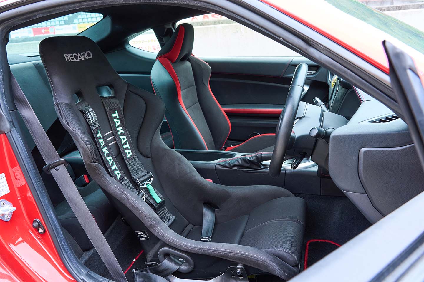 シルビアの時代は終わりだ!?」車両込み400万円で手に入る先代86＆BRZの