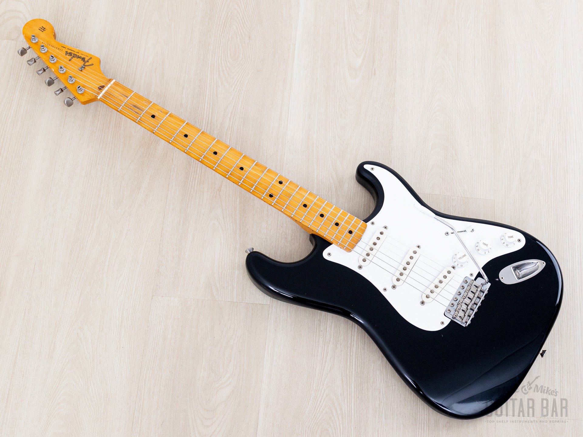 1982 Fender '57 Stratocaster JV ST57-85 Black Over Fiesta Red w/ USA F