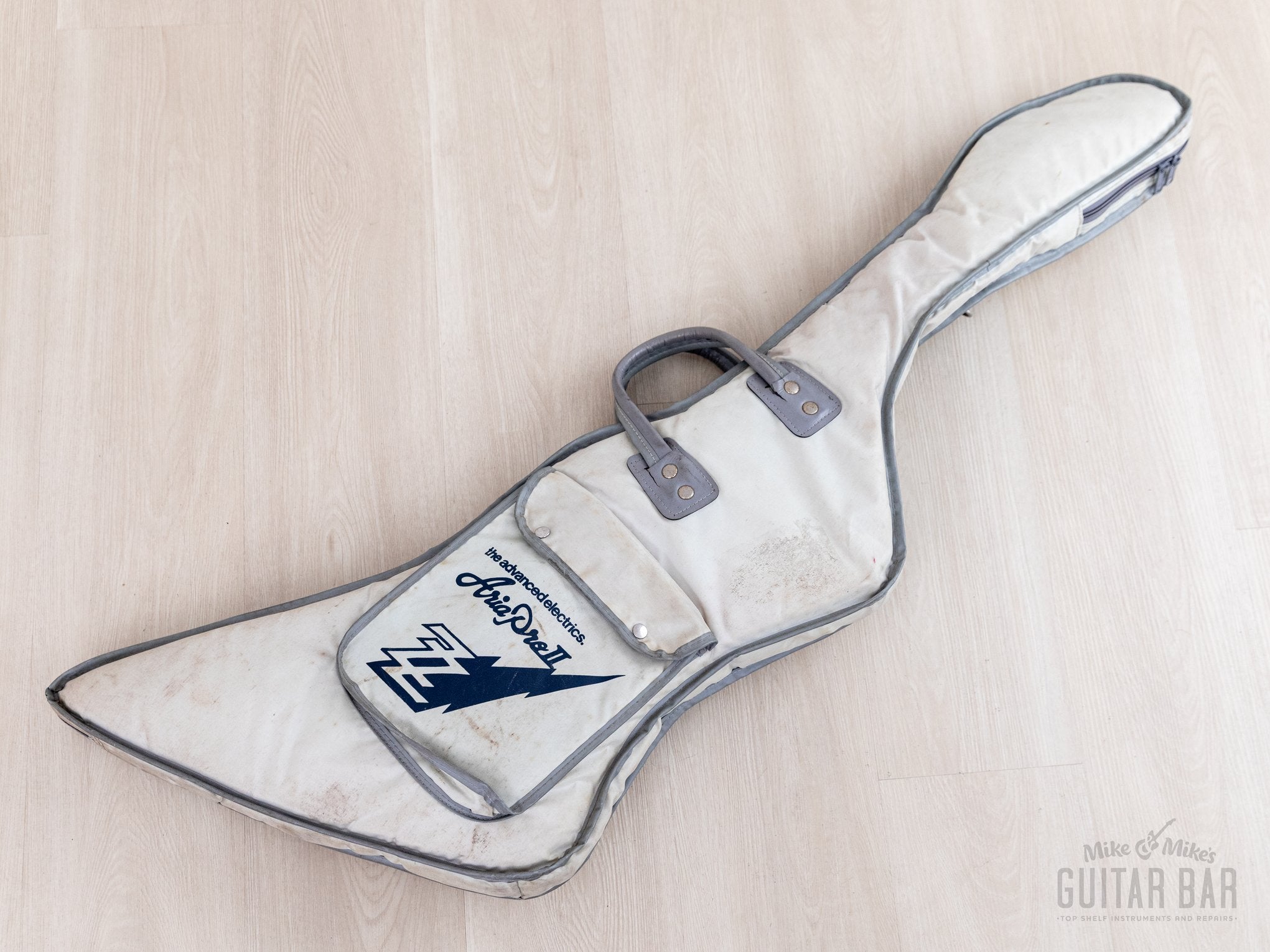 1984 Aria Pro II ZZ Deluxe Explorer White With Black Zebra, Japan Mats