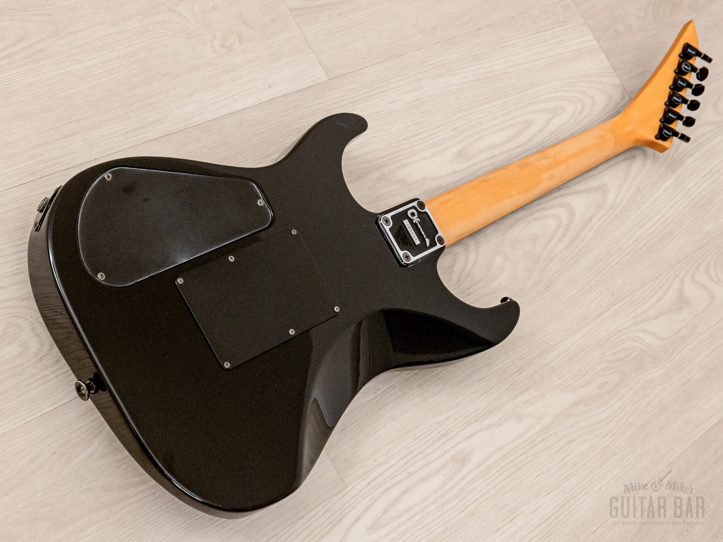 1990 Charvel Jackson DK-065-SSH Vintage Superstrat Black, Japan Model