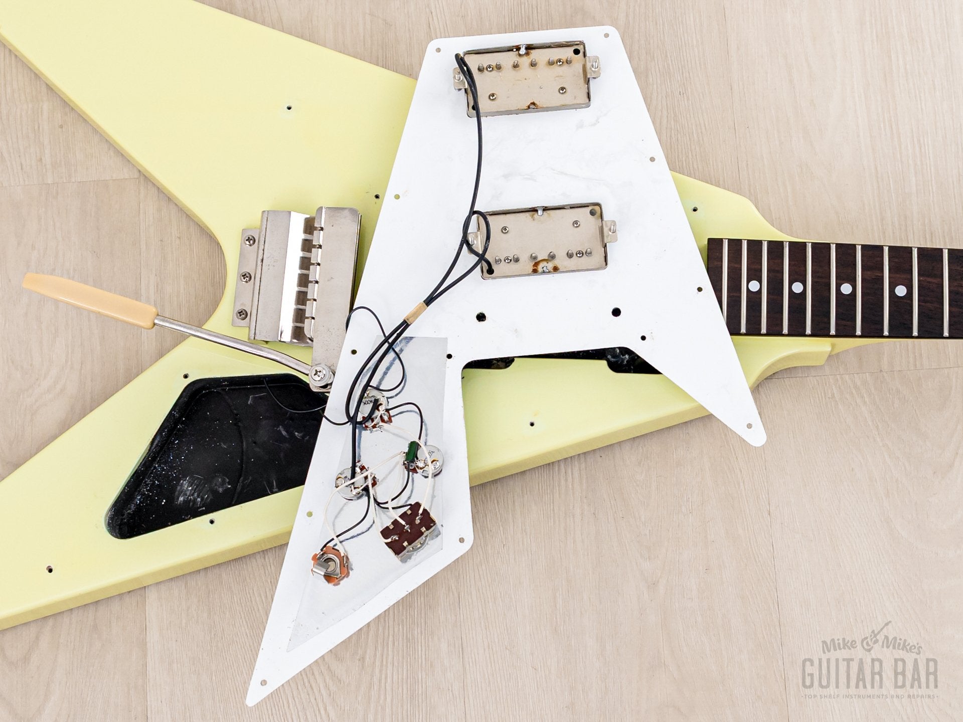 1996 Orville Flying V FV-75 Gibson-Licensed '67 Vintage Reissue Sonic