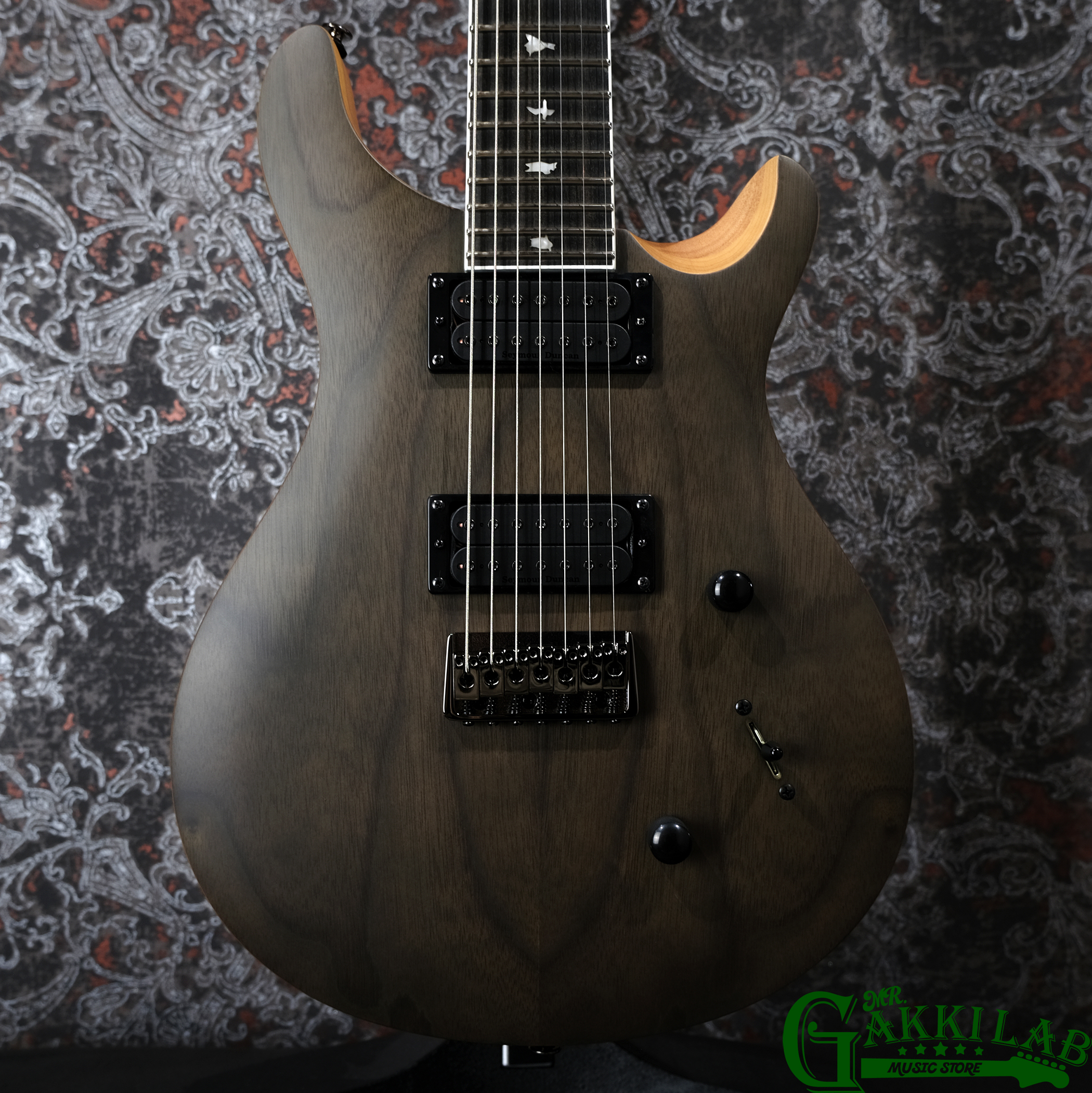 PRS SE Mark Holcomb SVN Beveled Walnut Top Natural Satin | 札幌の