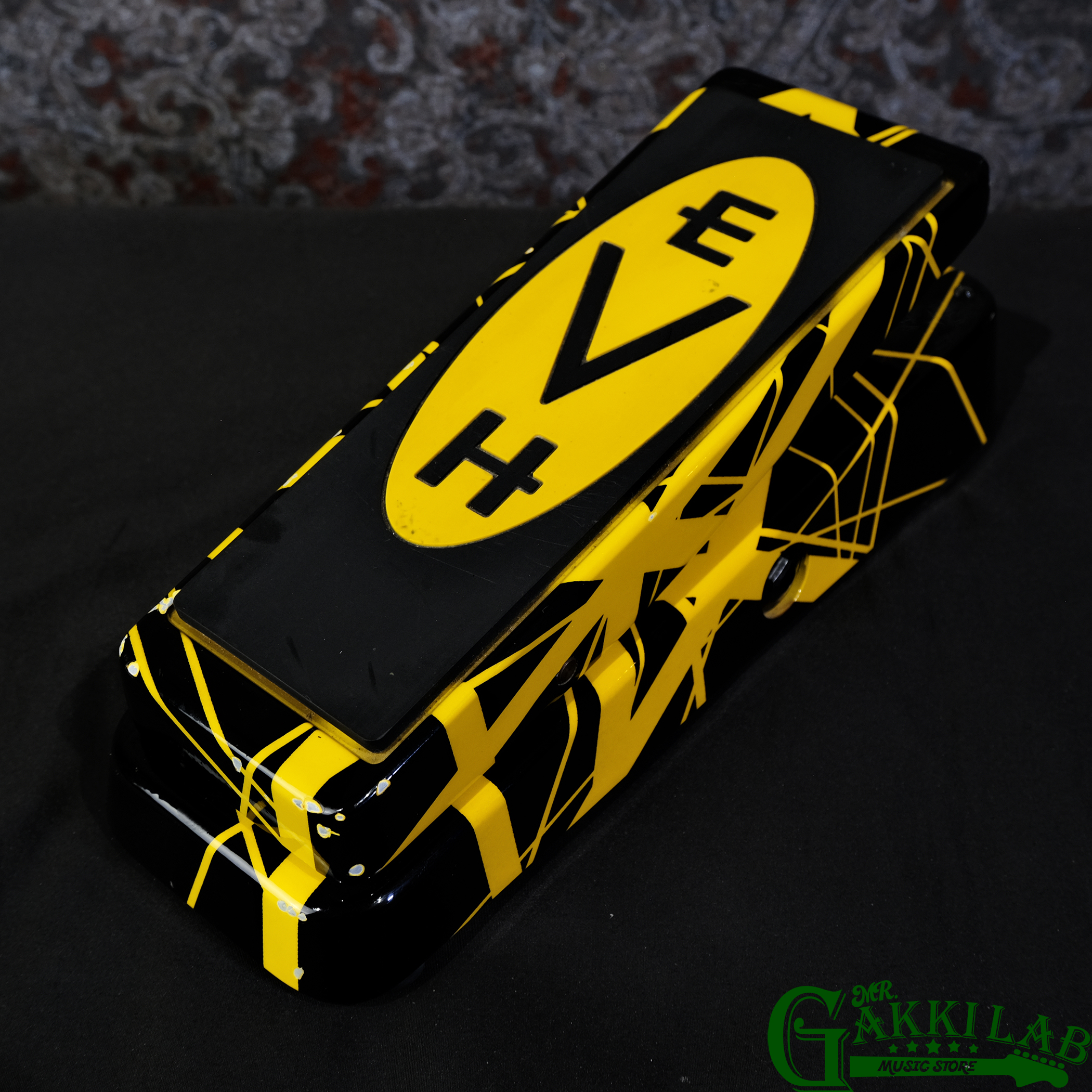 Jim Dunlop EVH-95 Eddie Van Halen Signature Wah | 札幌の楽器屋さん