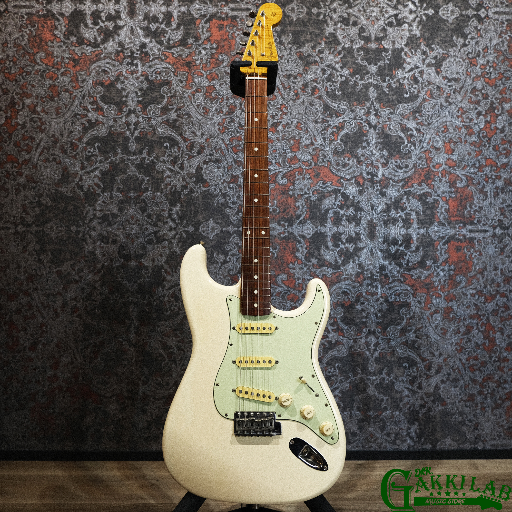 Fender Japan ST62-65AS VWH / 40th Anniversary FotoFlame ST | 札幌