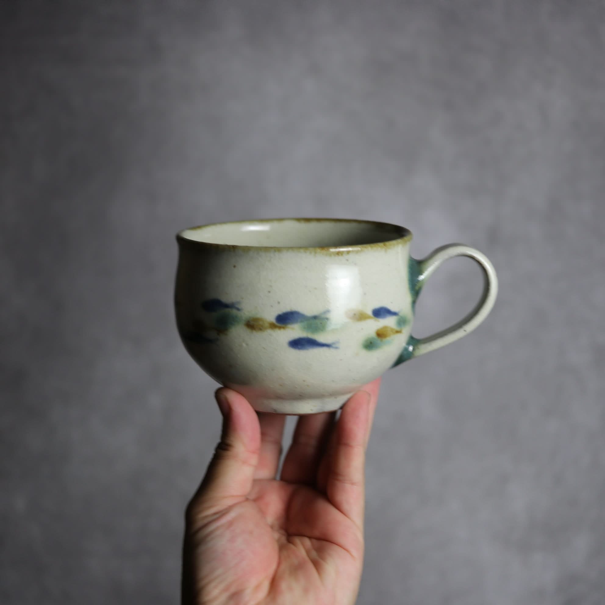 スープカップ1 三彩 魚 やちむん 陶器 やちむん工房 mug｜やちむん工房