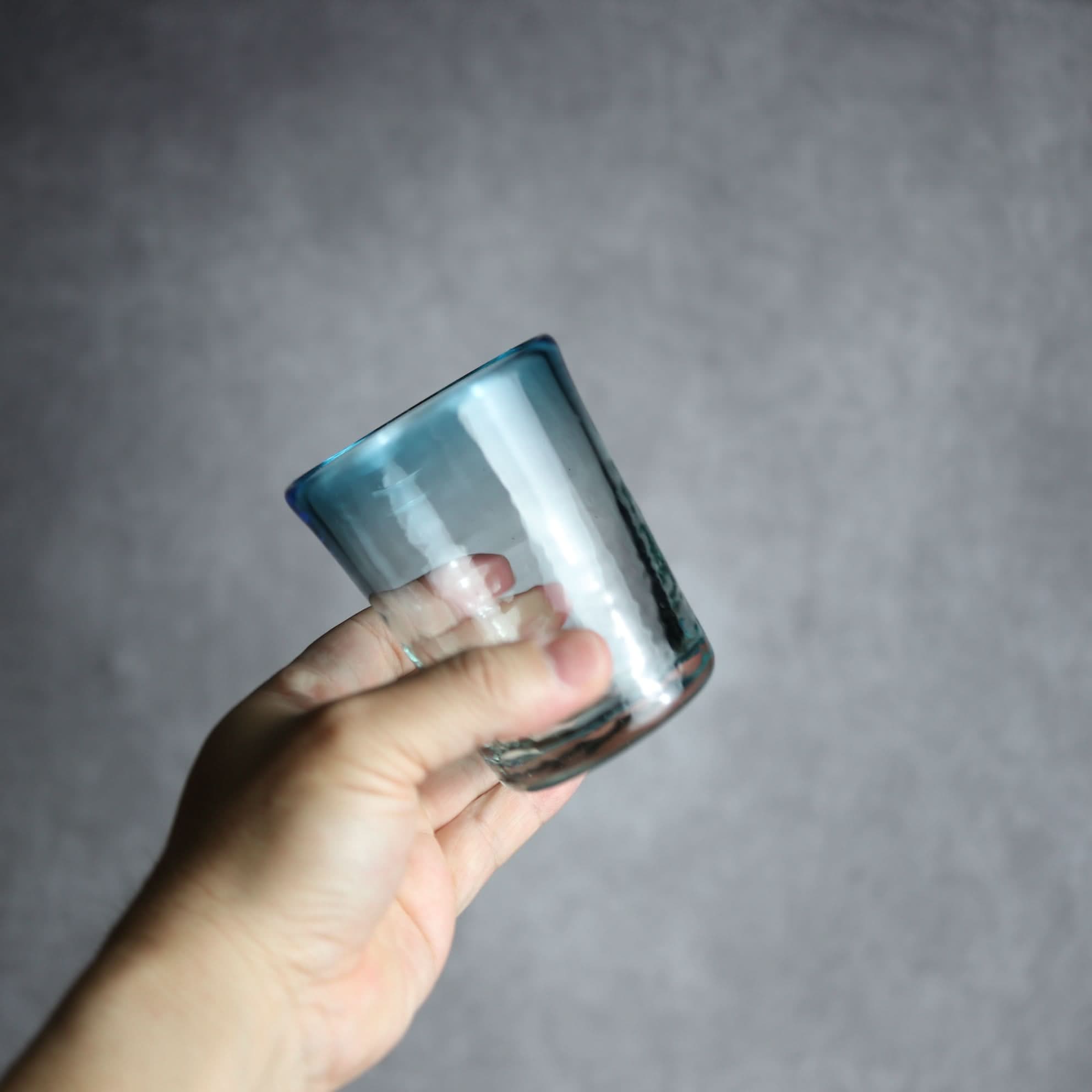 ノーマルグラス 中 水色 琉球ガラス ガラス工房清天｜ガラス工房 清天