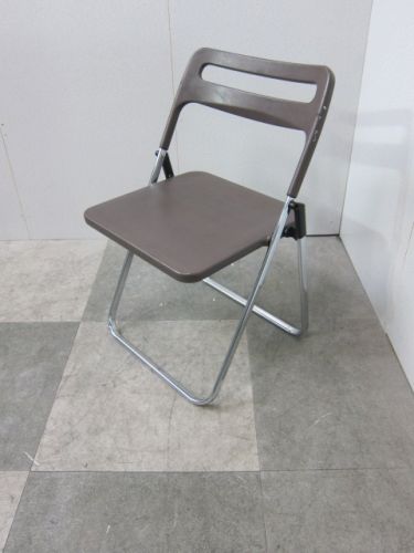 アイチ Miloシリーズ 折りたたみパイプイス | 無限堂ネットショップ