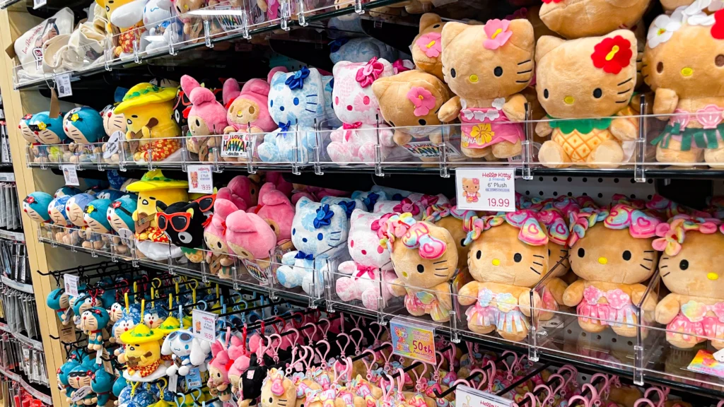 2026年最新】ハワイで買えるキティちゃん＆サンリオ限定グッズ｜ABC