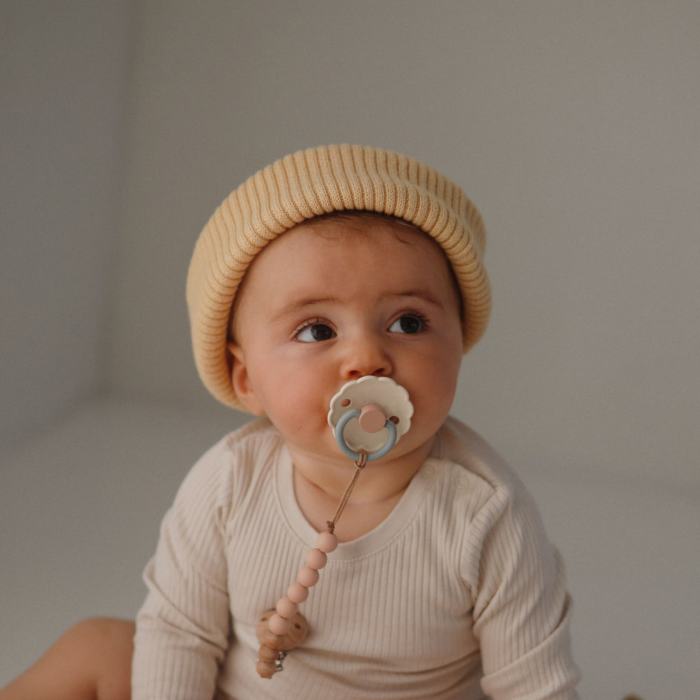 ムシエ 公式】おしゃぶり デイジーソリッドカラー Powder Blue