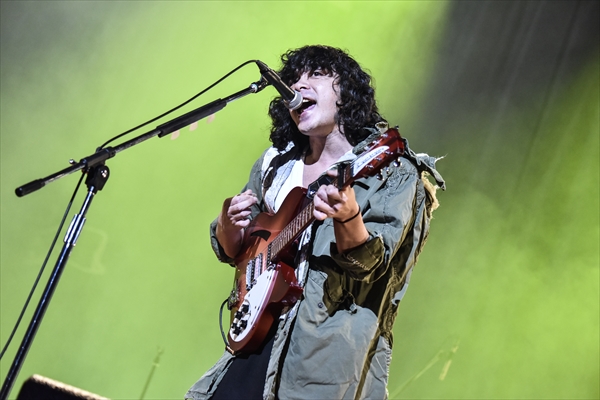 エモーションたっぷりの歌声を一人ひとりに突き刺した、銀杏BOYZ初の