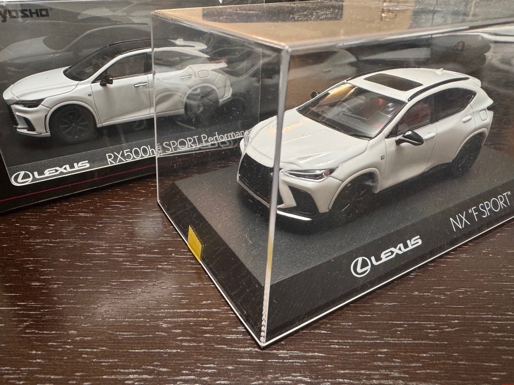 新型レクサス NX・RX 京商製 ミニカー まだ買える？: のんびりなまけ
