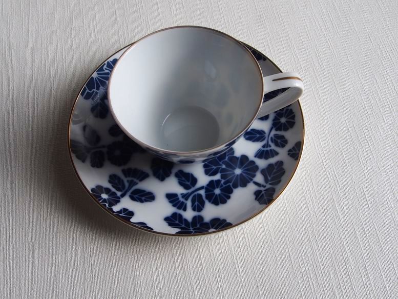 SHOP偶然と必然の間 深川製磁 カップ＆ソーサー 染付花