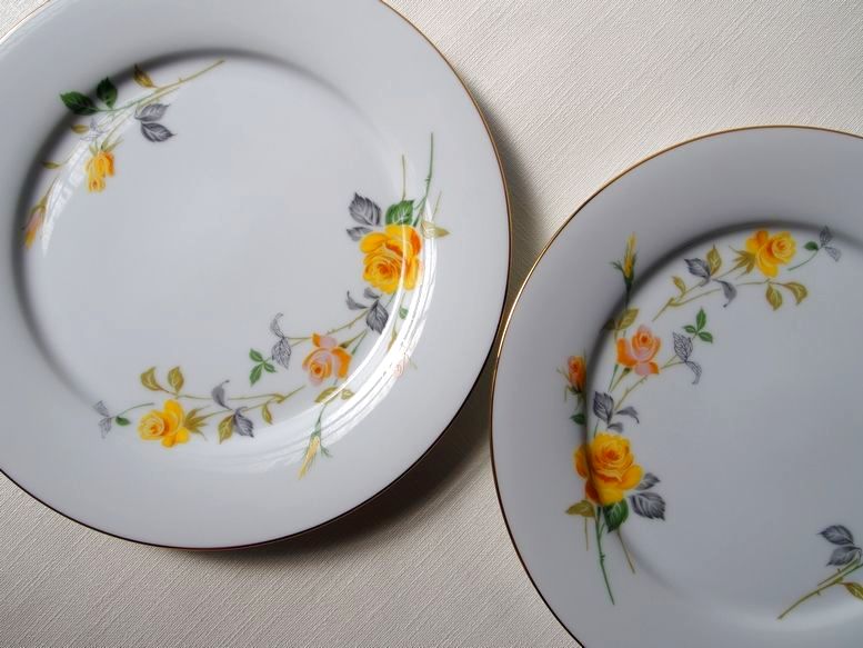 SHOP偶然と必然の間 NORITAKE DINNER PLATE YELLOW ROSE