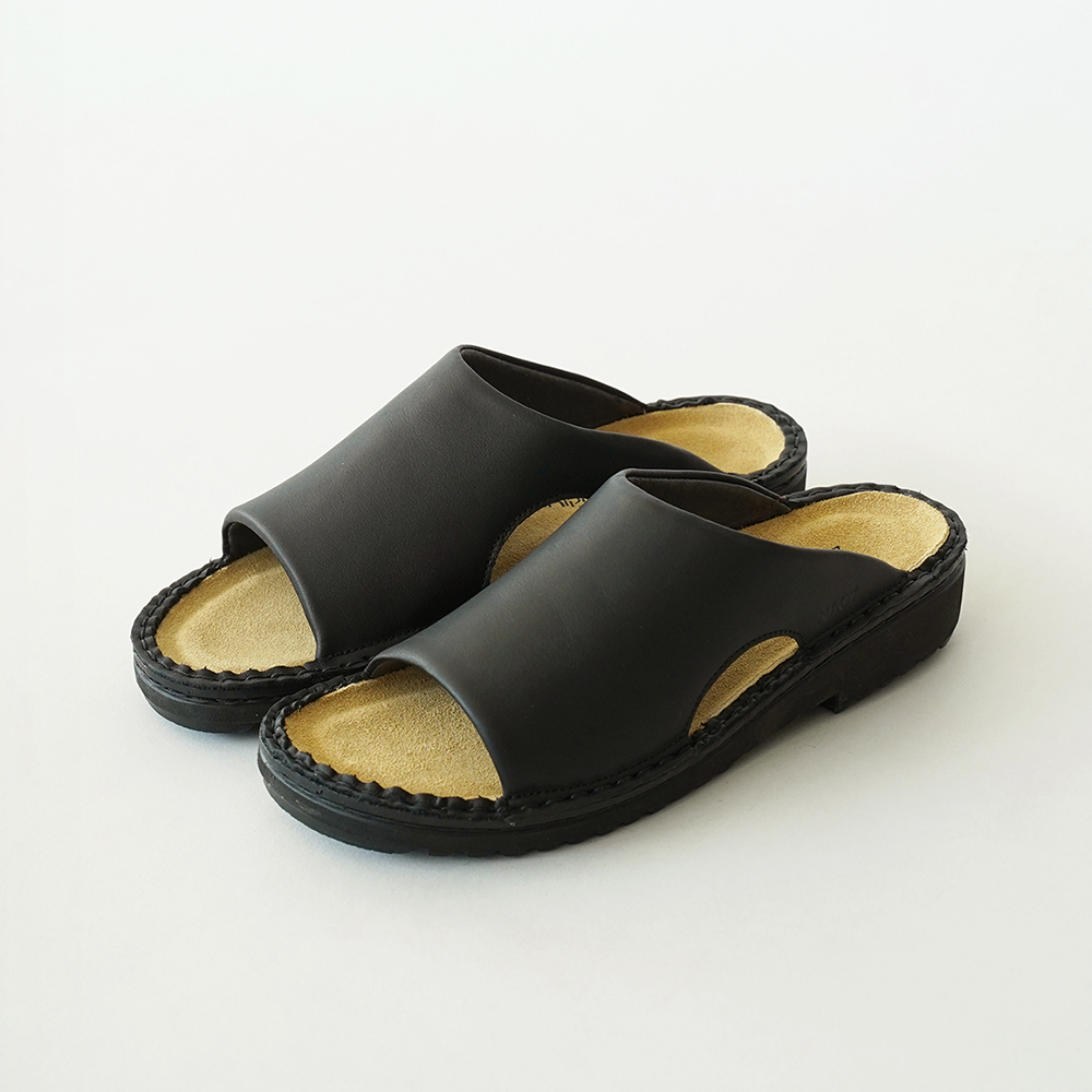 CECILIA / Matt Black - NAOT ナオトジャパン オンラインショップ