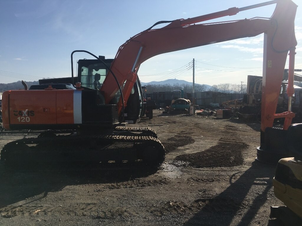 日立ZX120-3 0.45㎥ マグ仕様 | 中古機械のマッチングとリノベーション