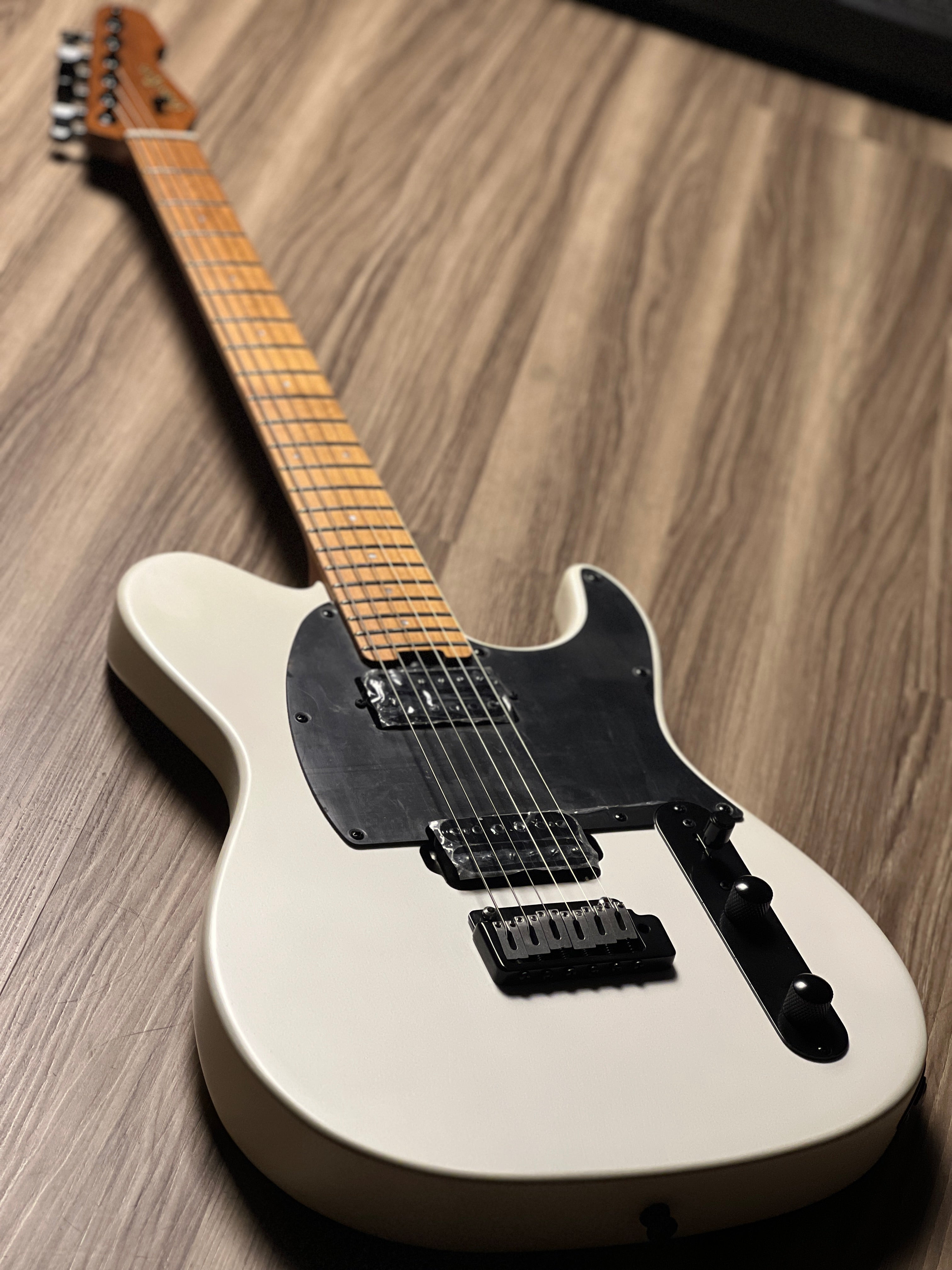 Grass Roots G Throbber WK/M in Pearl White Satin – nafiriguitar.com