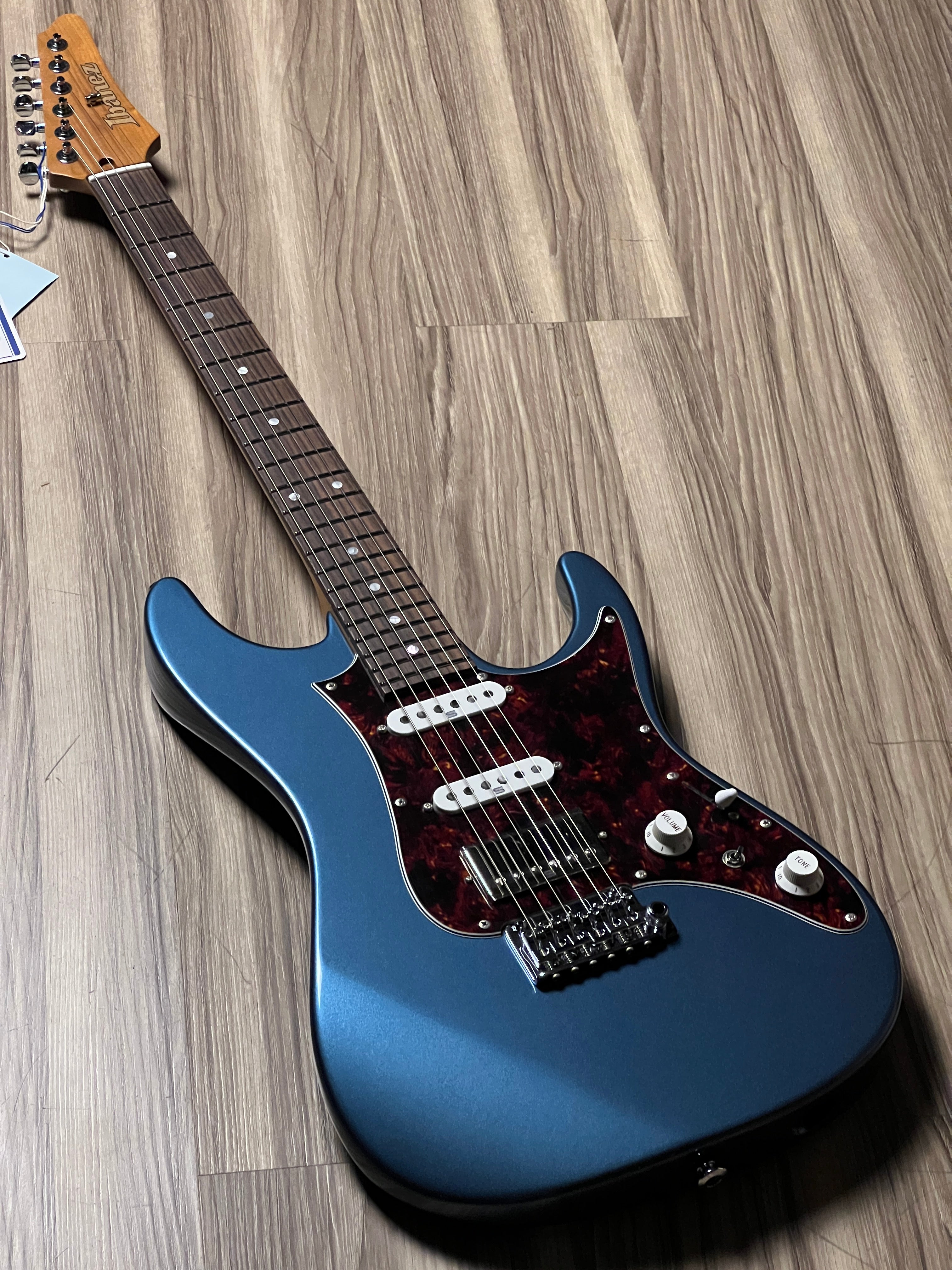 Ibanez Prestige AZ2204N in Prussian Blue Metallic F2415363
