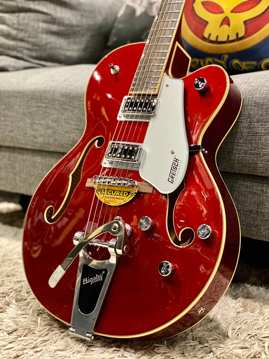 Gretsch G5420T Electromatic Hollowbody in Candy Apple Red
