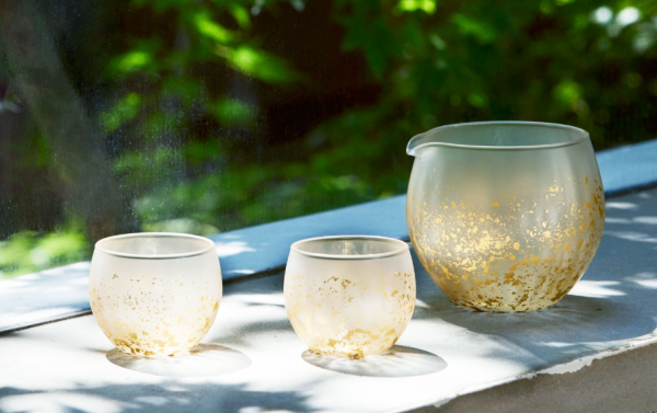 箔一】Stardust Akariゴールド 酒器セット～法人贈呈に最適 - 日本製