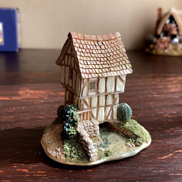 英国カントリーコテージ 1997年 リリパットレーン Lilliput Lane 堀の