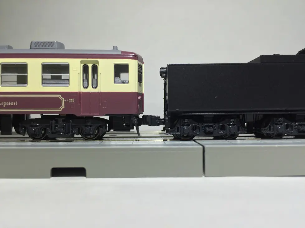 12系「SLばんえつ物語」7両セットが入線しました。KATO 10-269