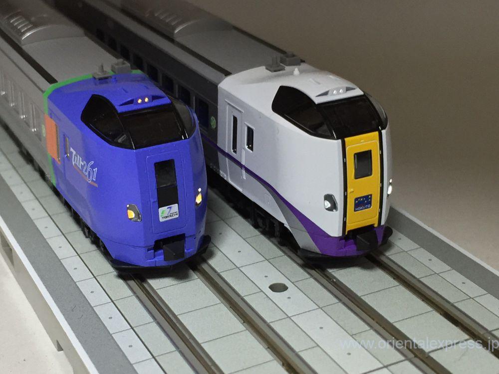 キハ261系1000番台 新塗装 スーパー北斗編成で入線です。TOMIX 98232